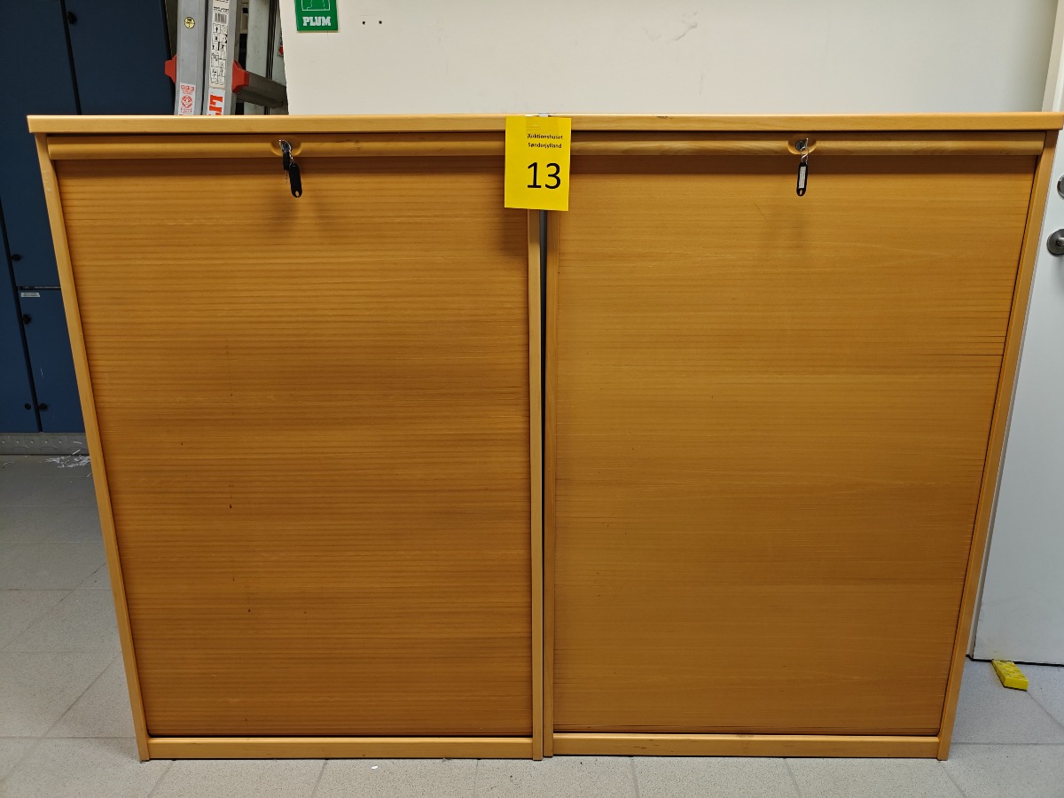 Jalousiskab / arkivskab (2)