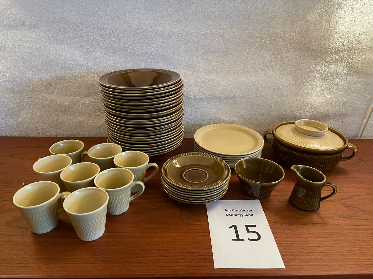 Kåre Berven Fjeldsaa. Stavangerflint, Brunette (49)