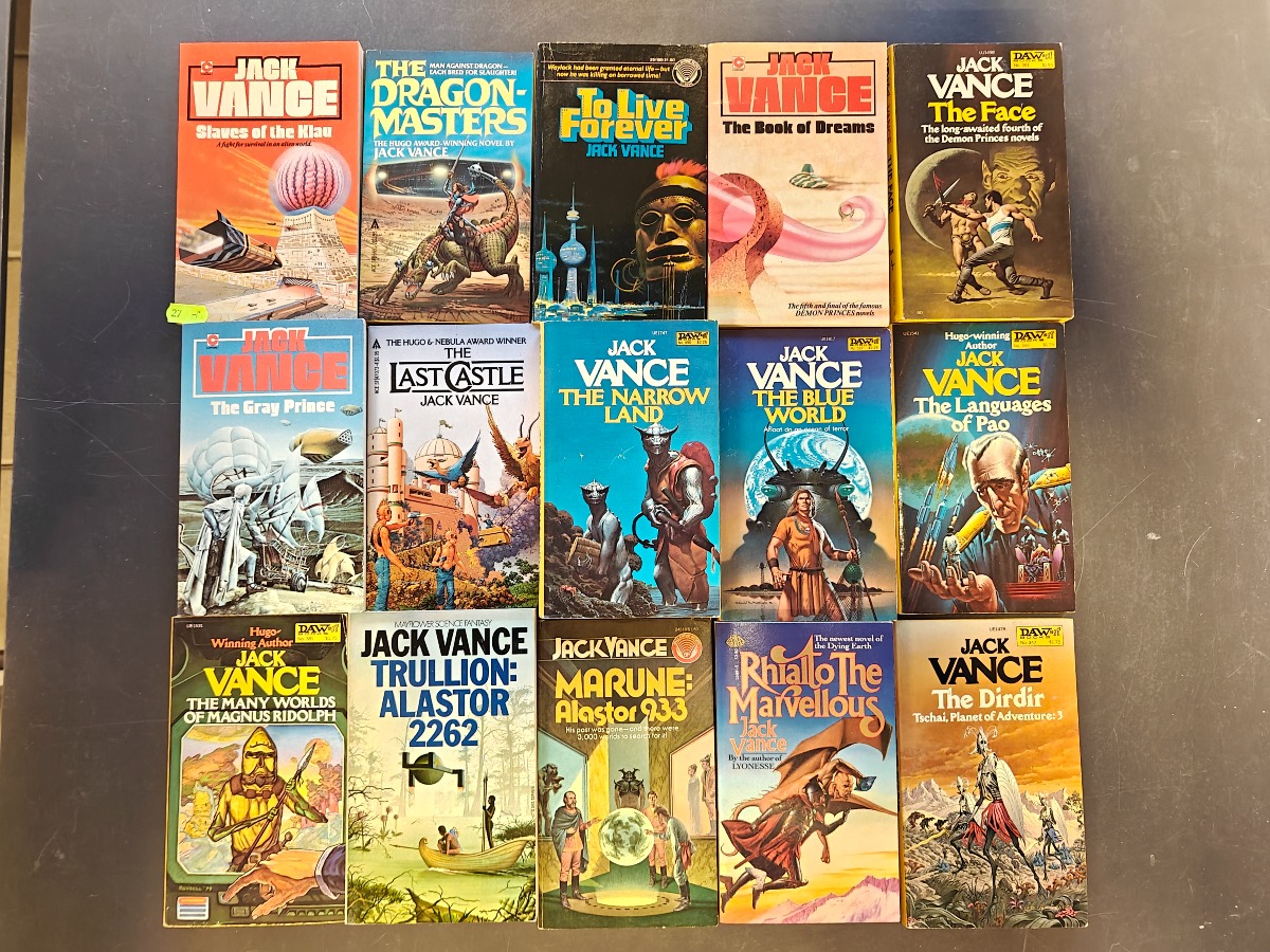 Jack Vance science fiction-bøger (15)