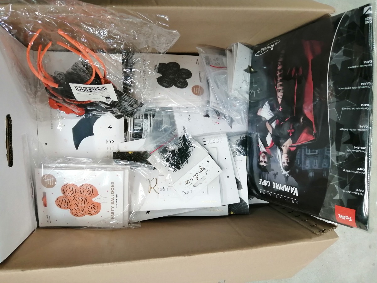 Udklædning og pynt til halloween 