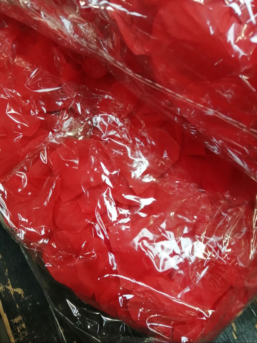 1000 kunstige rosenblade