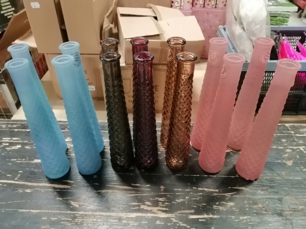 Glas vaser, forskellige farver 