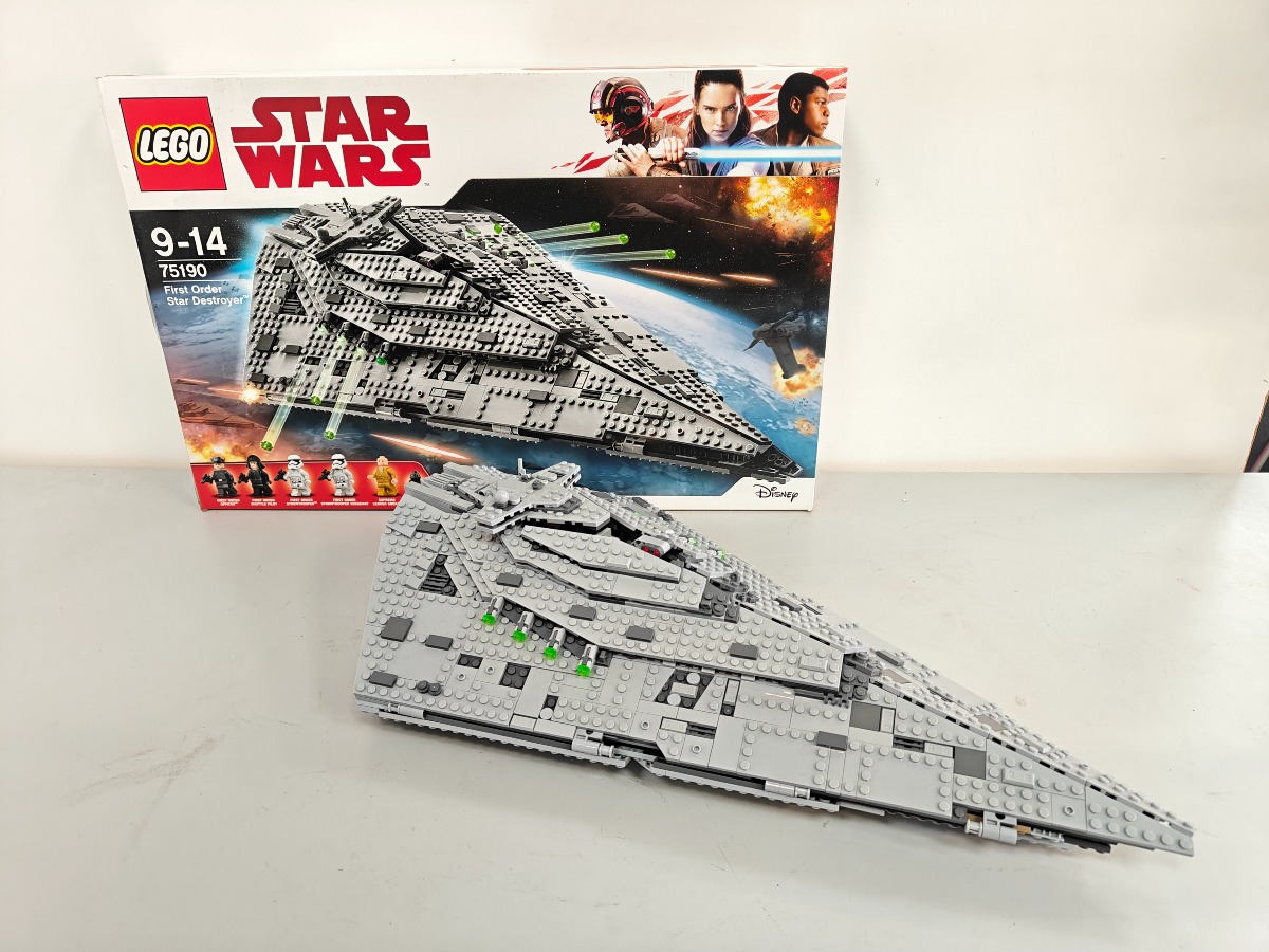 Lego Star Wars 75190 First Order Star Destroyer