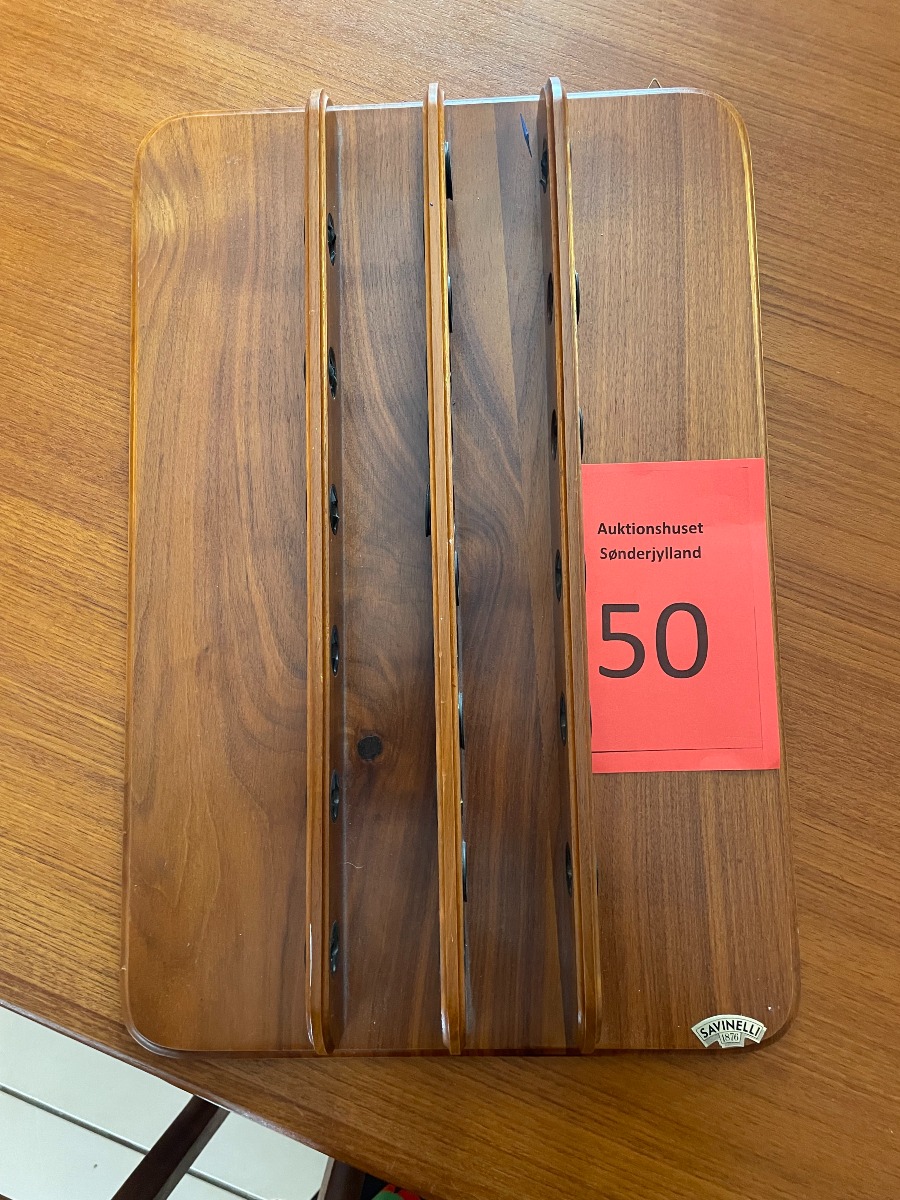 Savelli Pibeholder af valnød