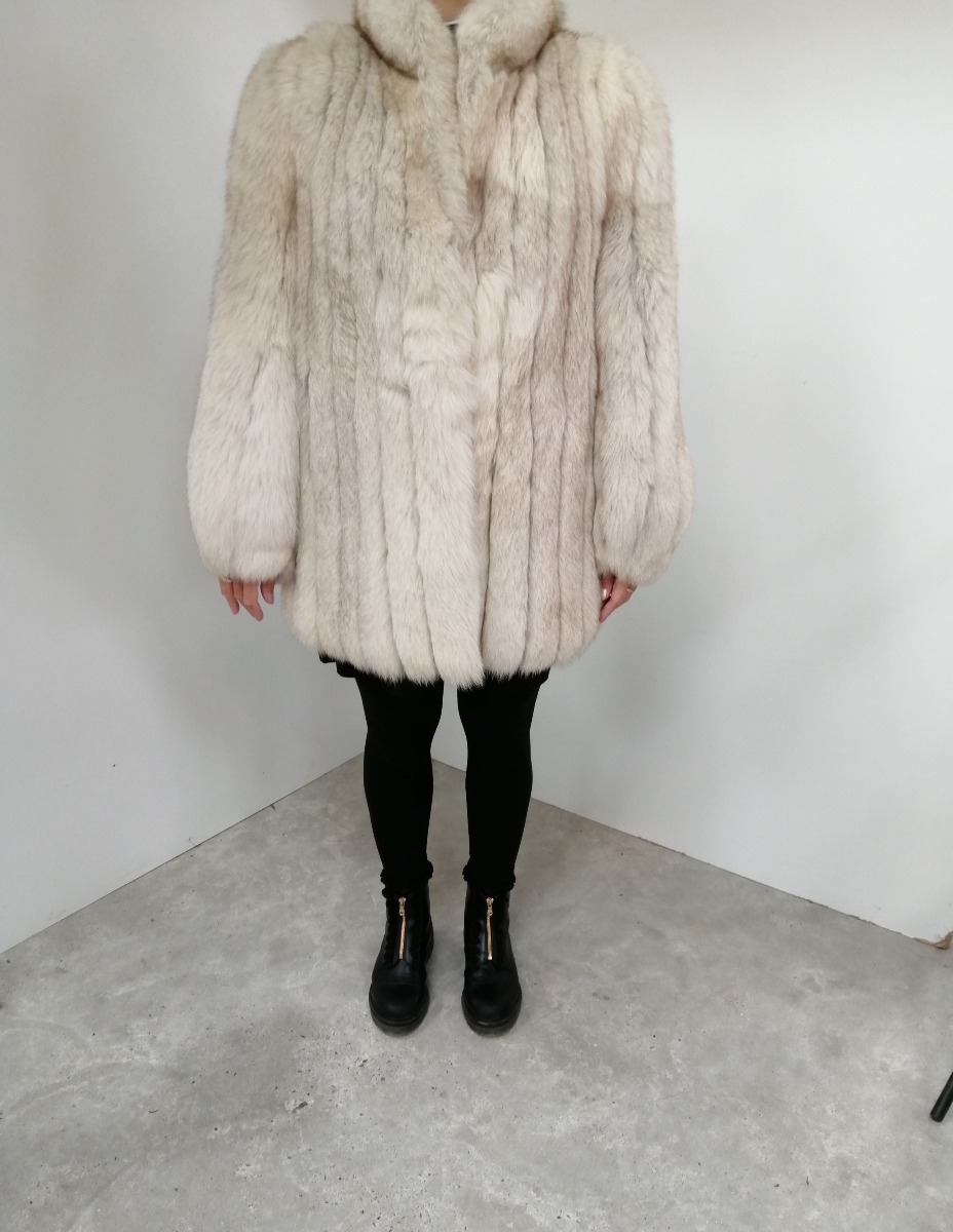 Kort pelsjakke af sølvræv