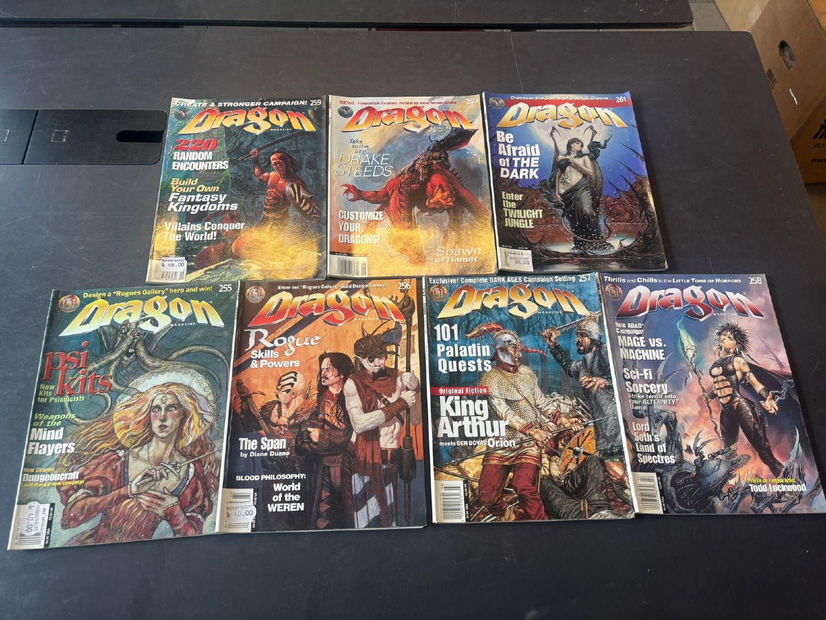 Dragon Magazine Lot – Nr. 255-261 (7)