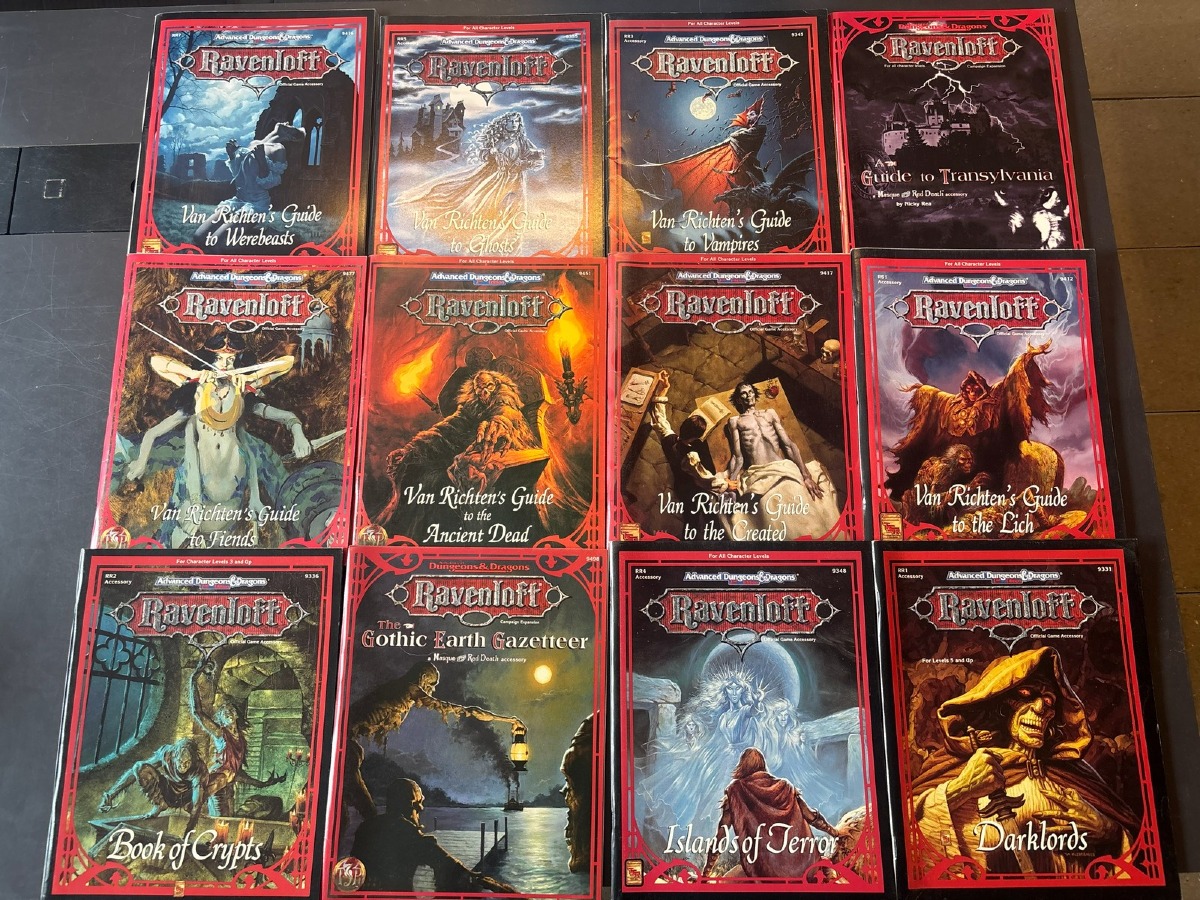 Advanced Dungeons & Dragons Ravenloft Lot – (12)