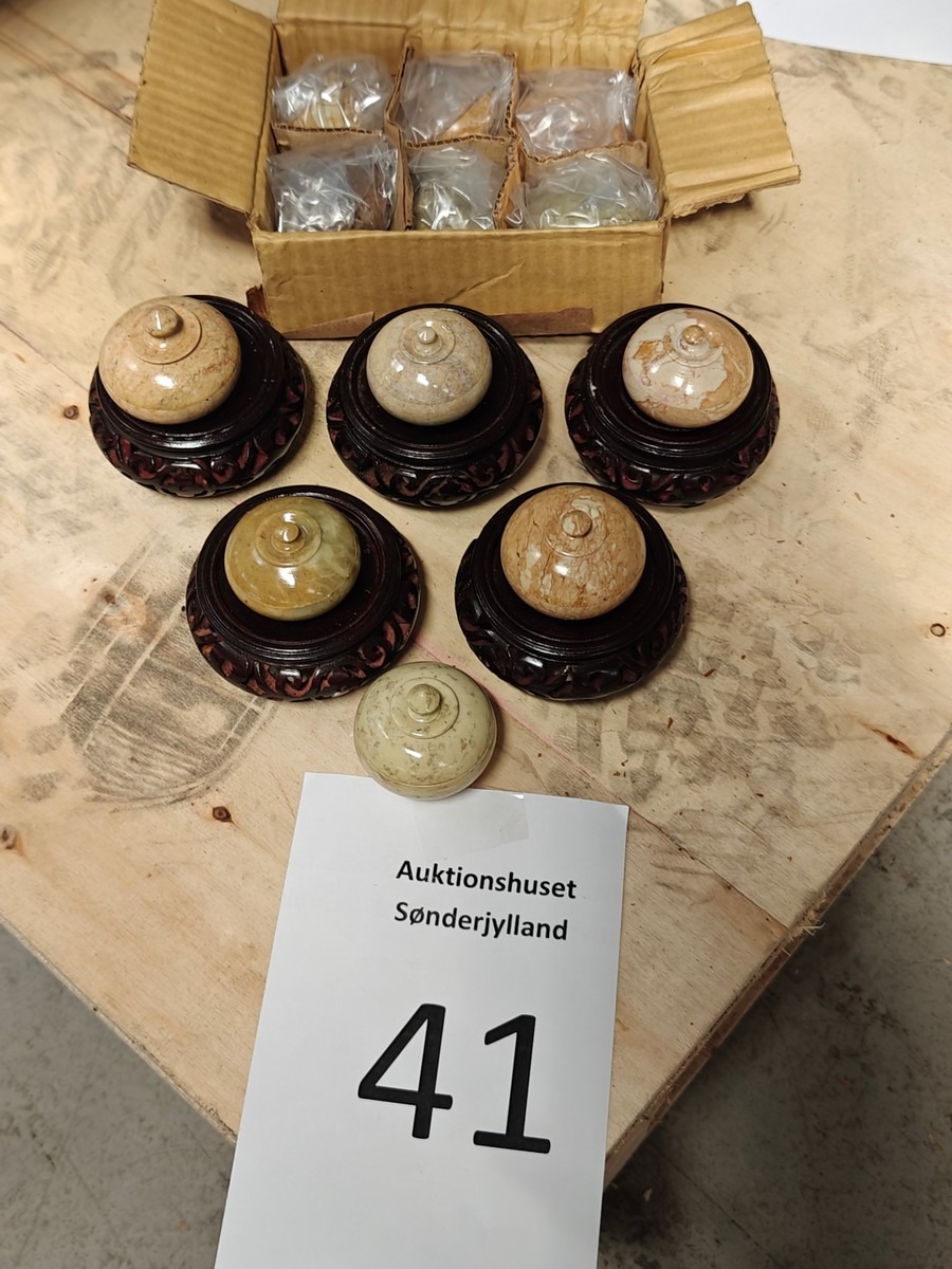 12 stk. Minikrukker & 5 stk. opsatser. 