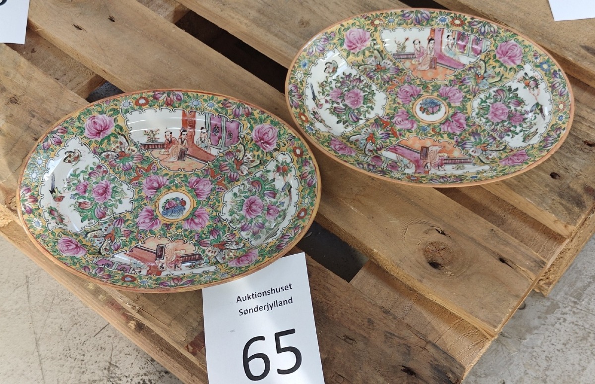 2 Serveringsfade. Håndmalede. 