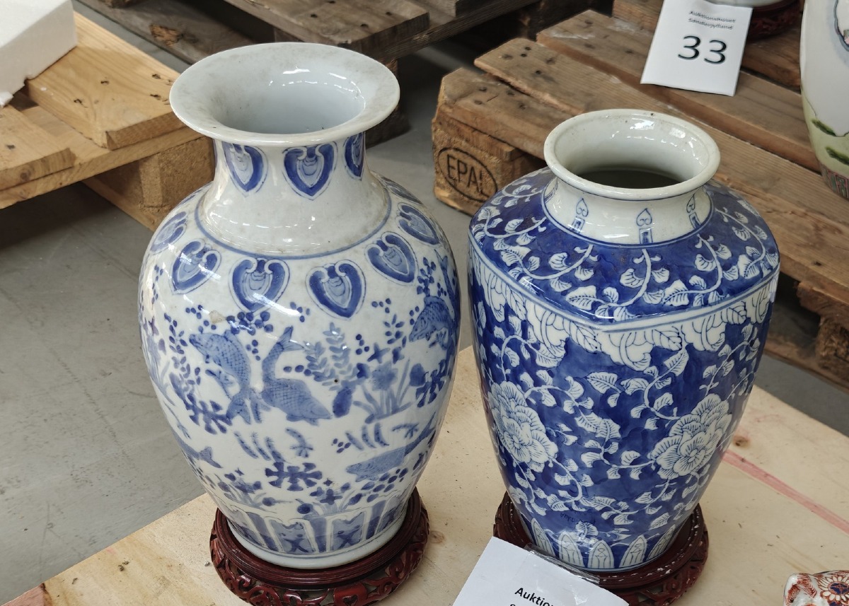 2 stk. Kinesiske vaser.  Håndmalede. 