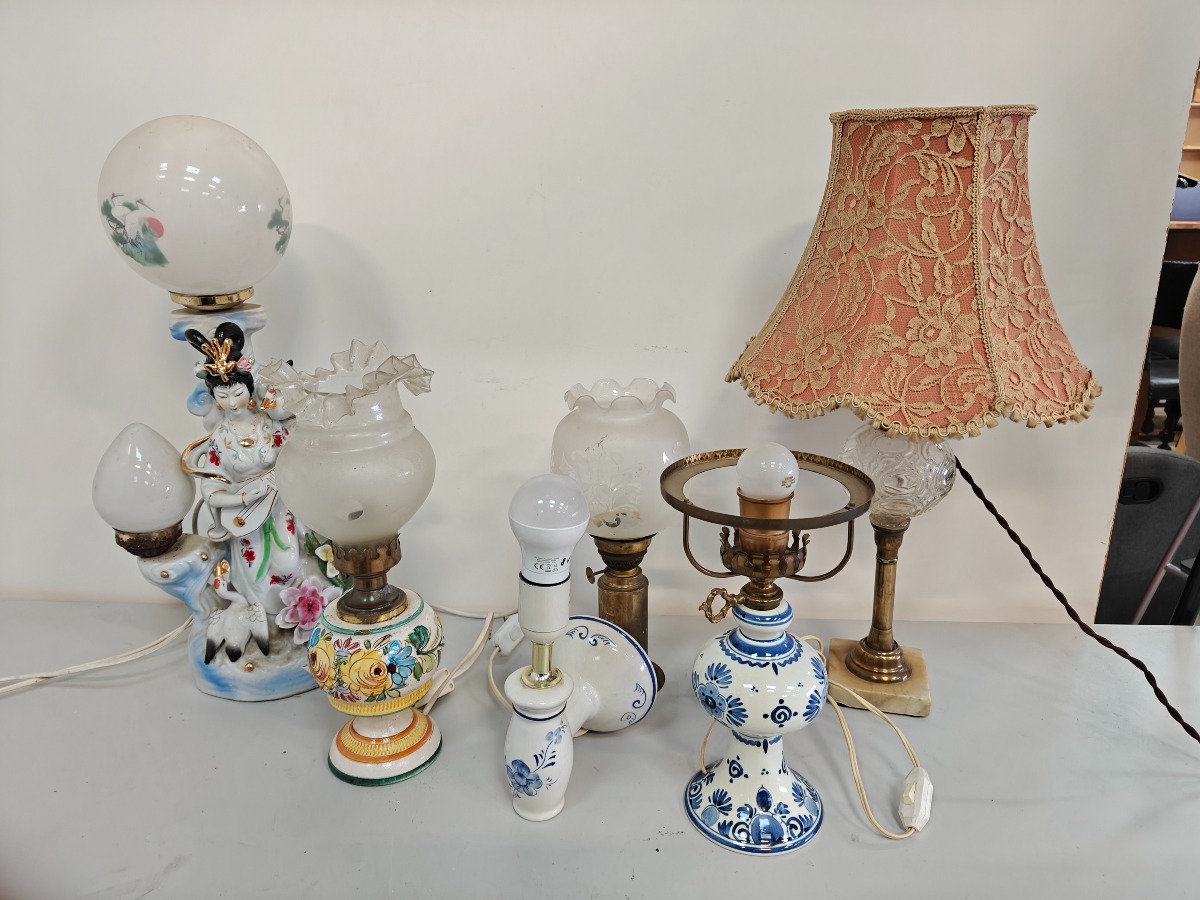 Samling af forskellige lamper