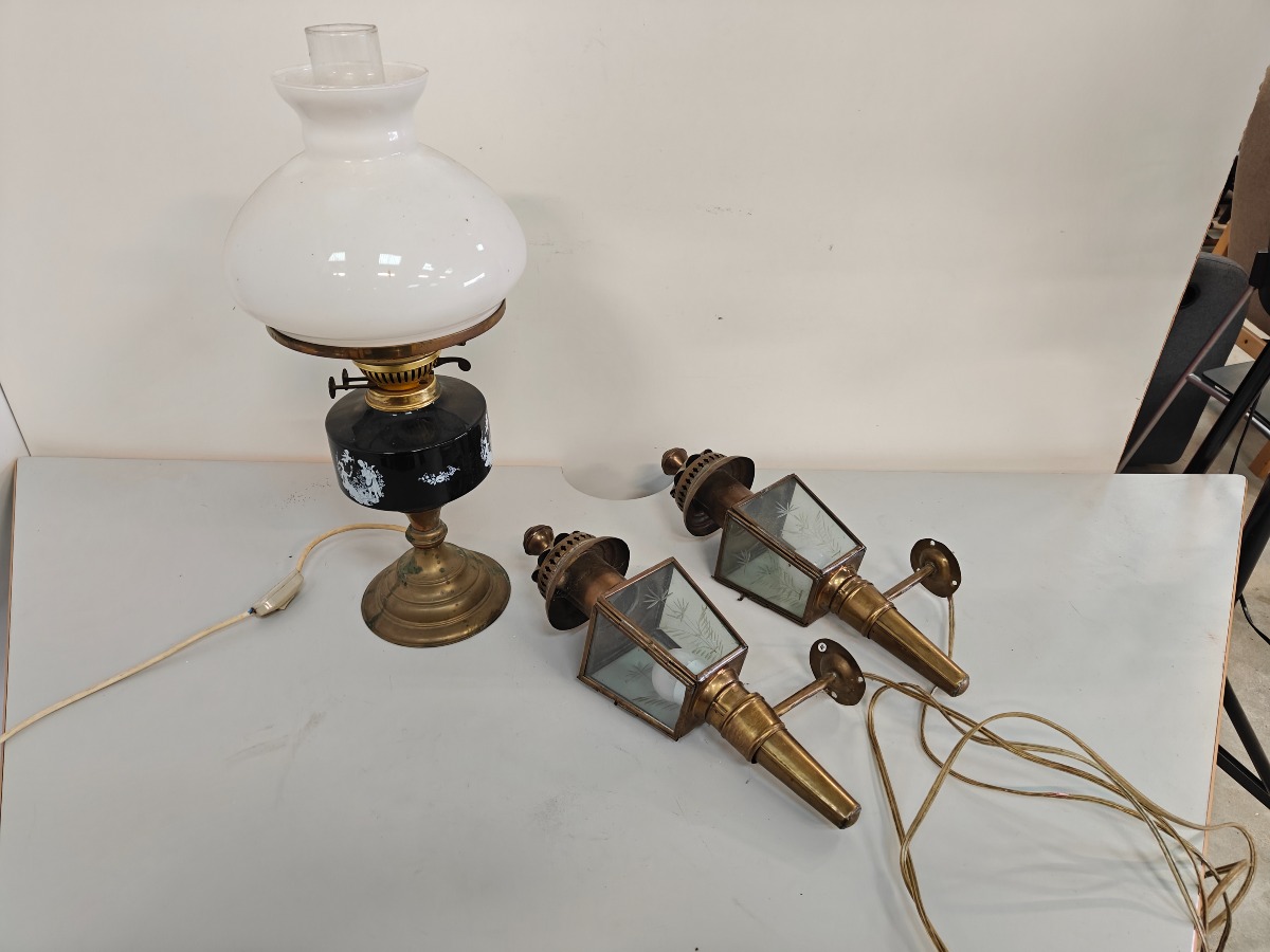 Bordlampe og 2 vognlygter