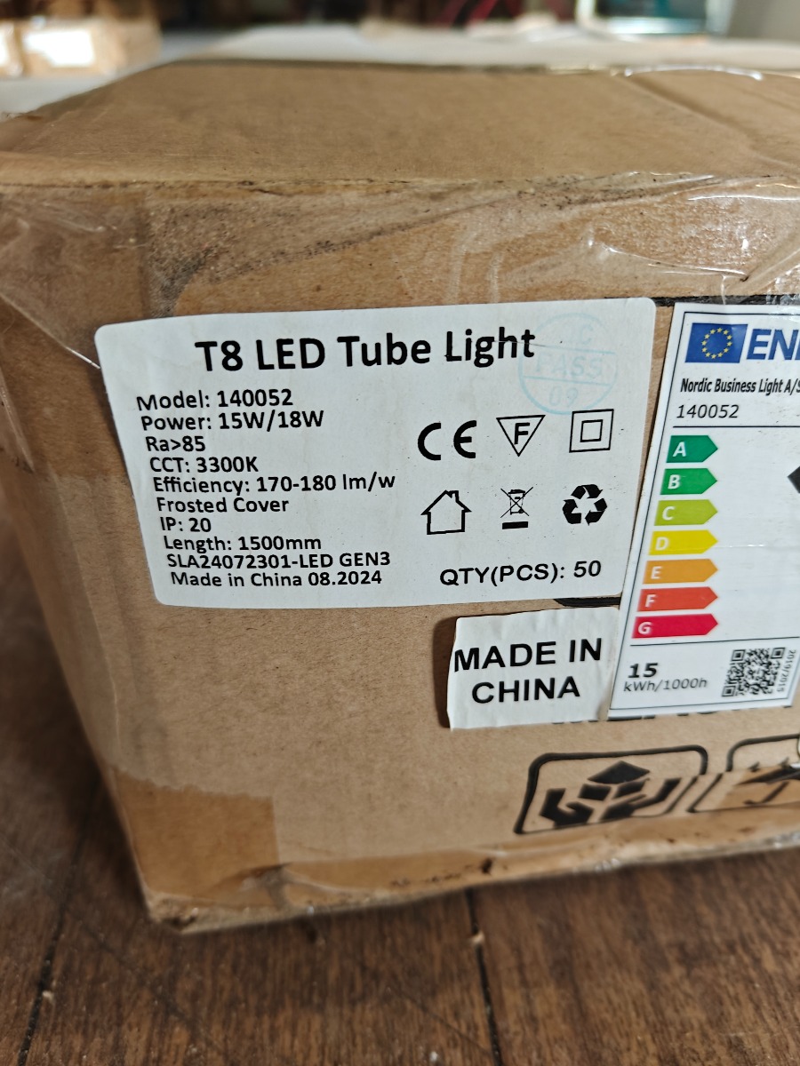 LED lysstofrør (100)