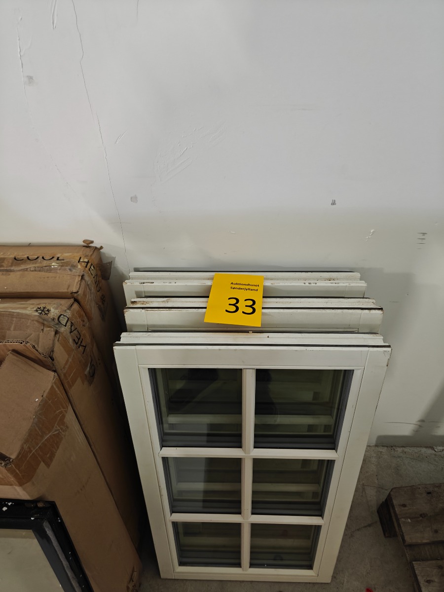 3 vinduer u. karm + 3 rudeglas 