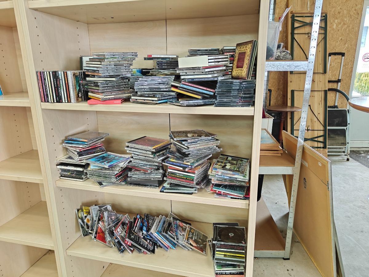 Stor samling CD'er og DVD'er