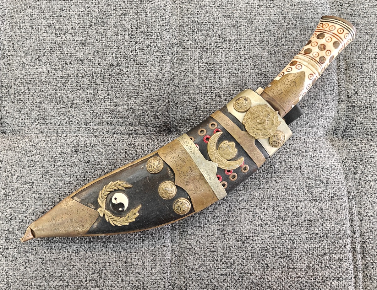 Kukrikniv med bi-knive