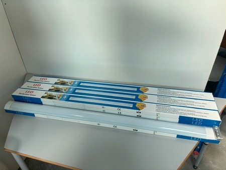 LED loftarmatur, 160W, Energi A, 120 cm, 10 stk (Ubrugt)