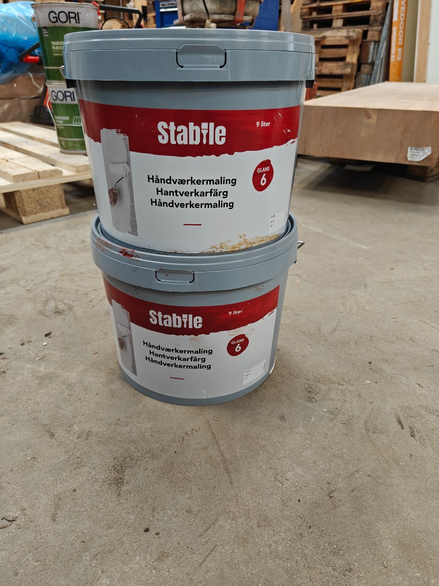 Håndværker maling stabile (2)