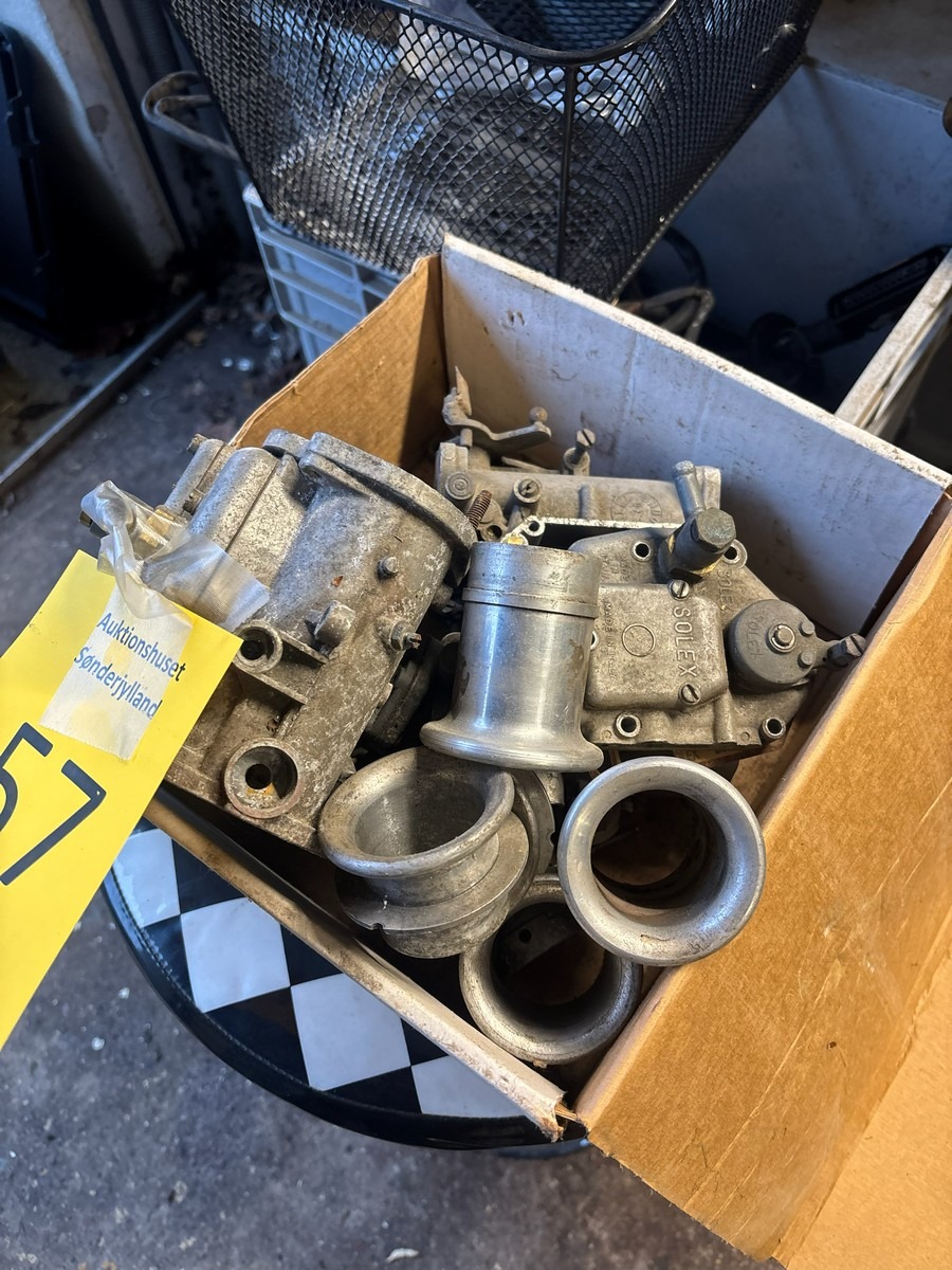 2 solex kaperatur til reservedele.