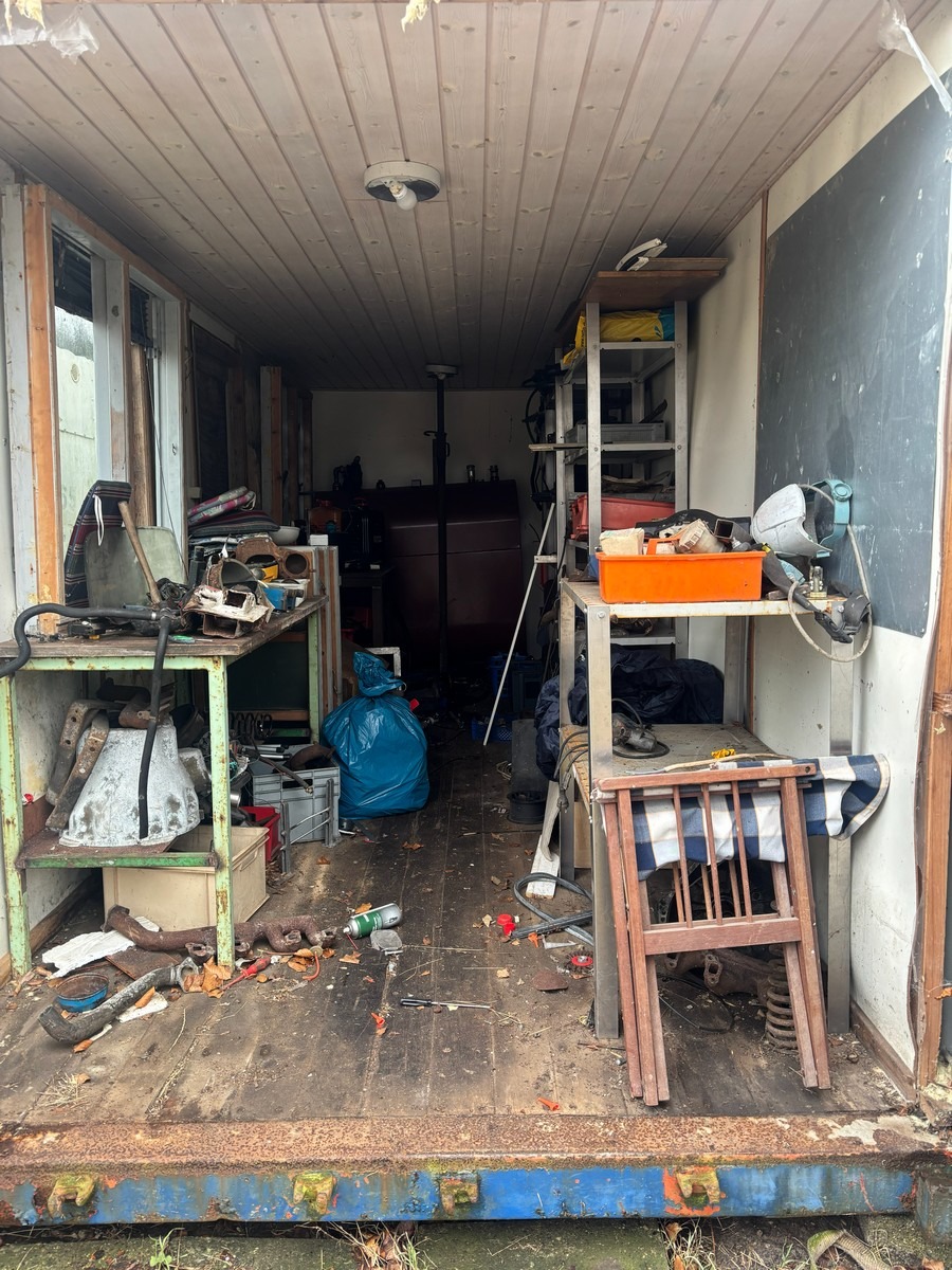 Alt i container (Minus tank & container)