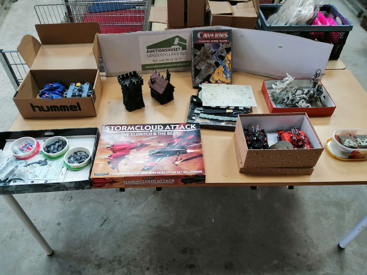 Stor samling af warhammer figur, mm