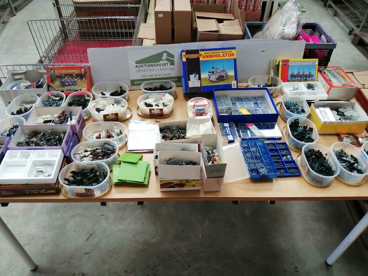 Stor samling af warhammer figur, mm