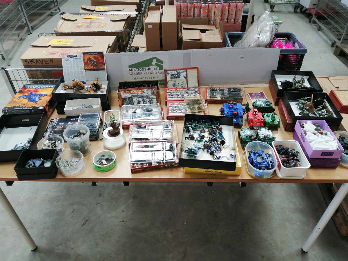 Stor samling af warhammer figur, mm