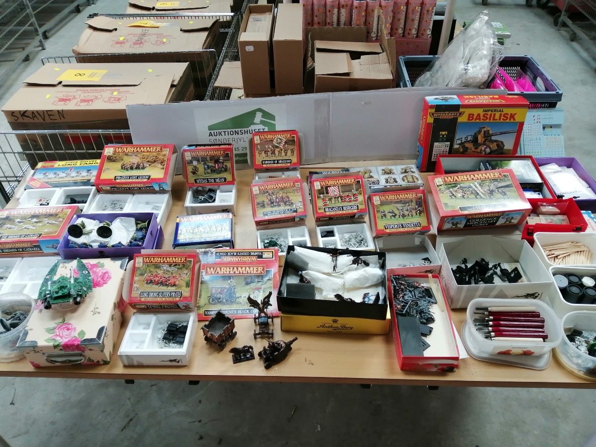 Stor samling af warhammer figur, mm