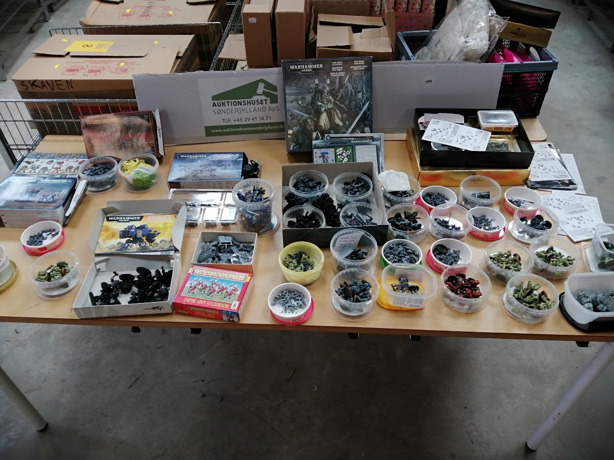 Stor samling af warhammer figur, mm