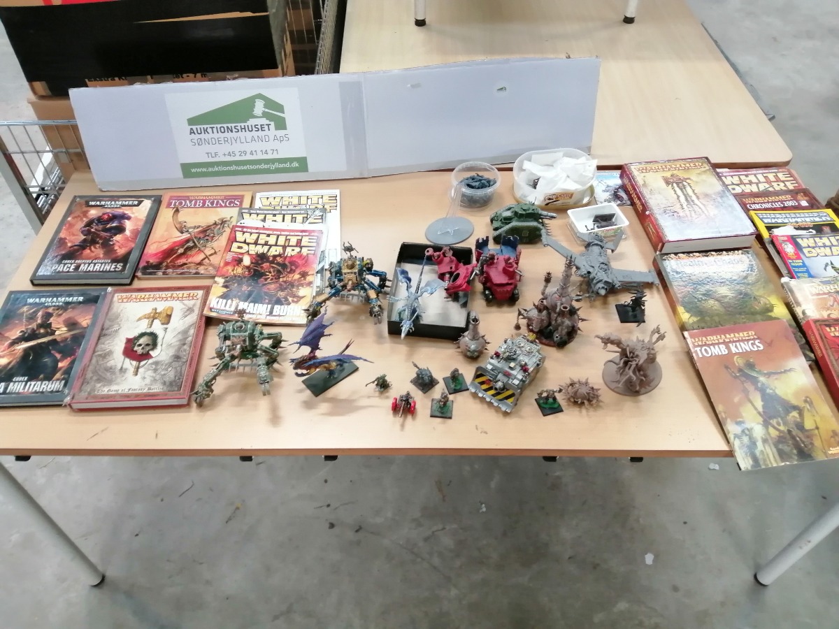 Stor samling af warhammer figur, mm