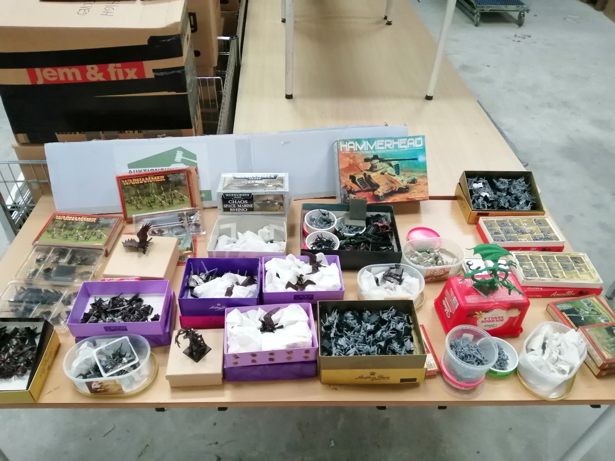Stor samling af warhammer figur, mm