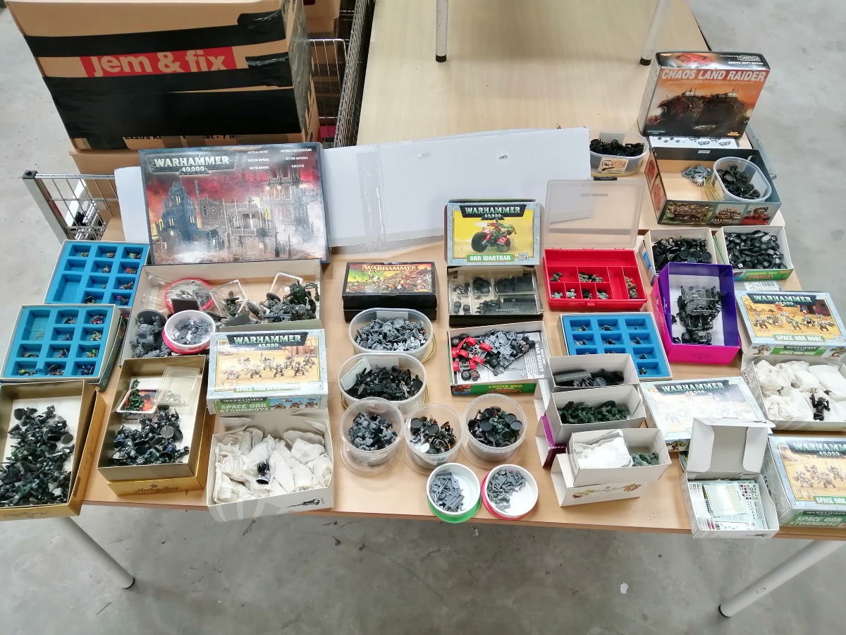 Stor samling af warhammer figur, mm