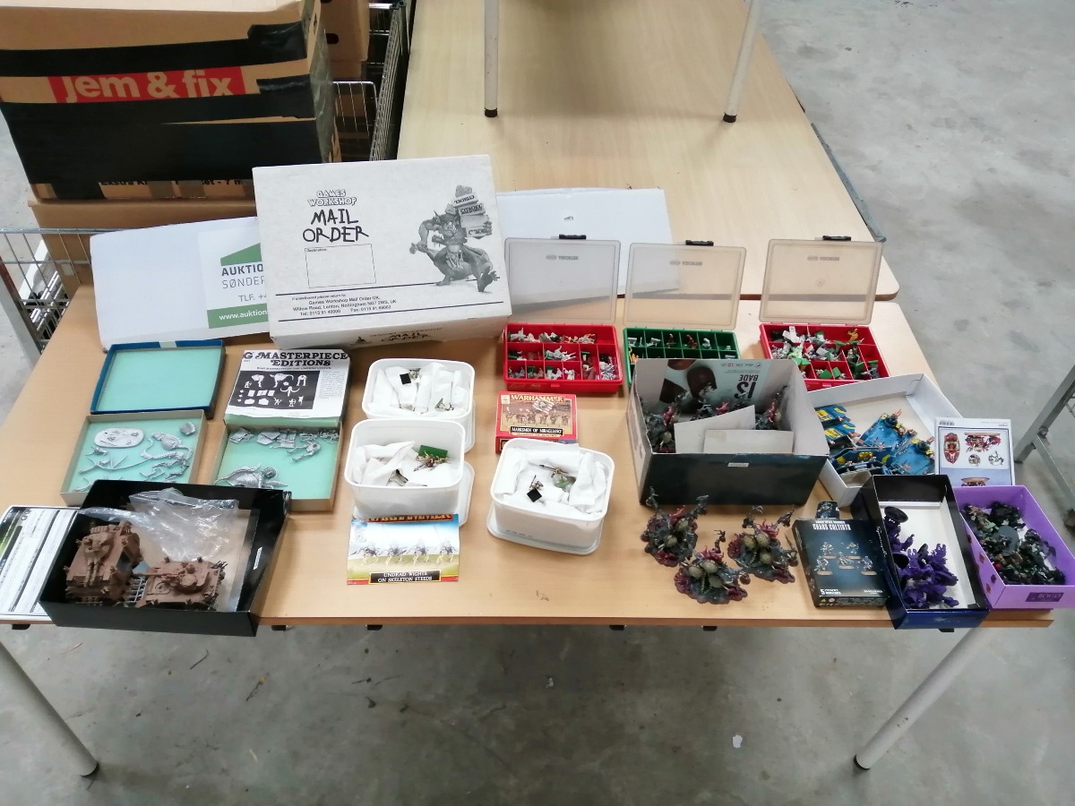 Stor samling af warhammer figur, mm
