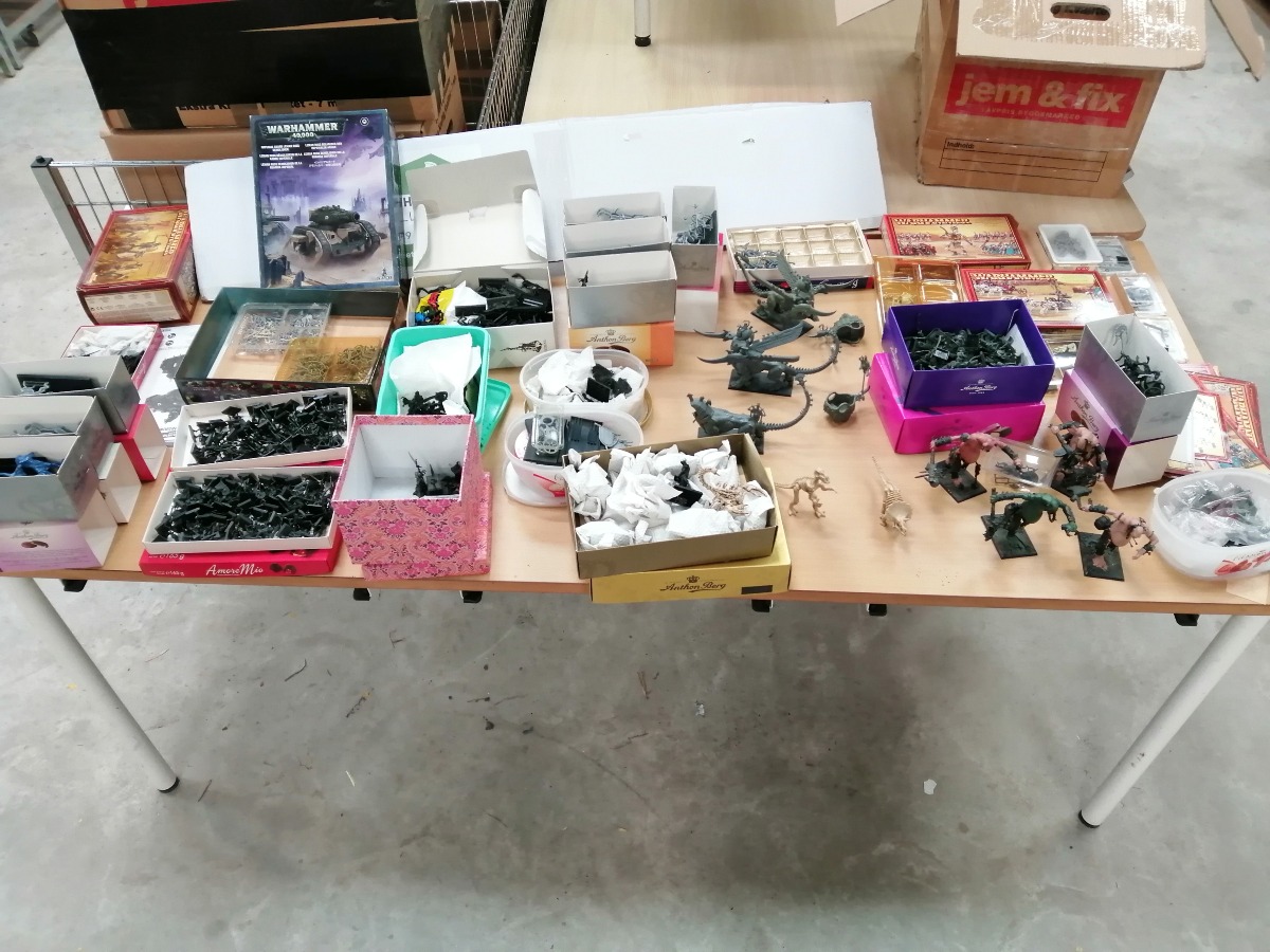 Stor samling af warhammer figur, mm