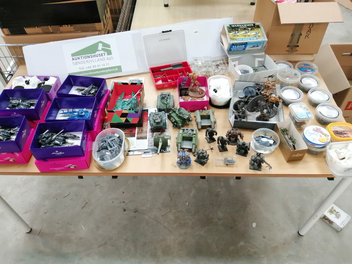 Stor samling af warhammer figur, mm