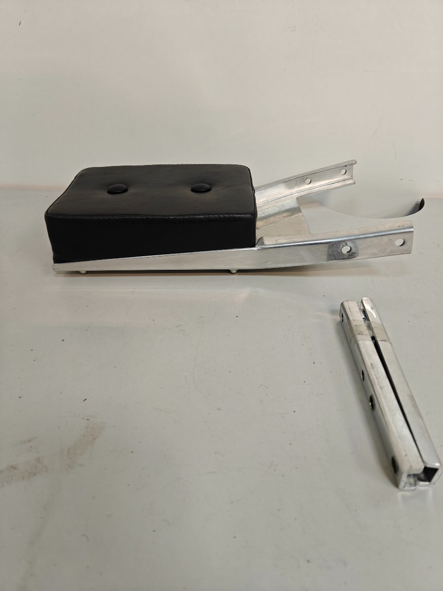 Sæde til knallert / MC (2)