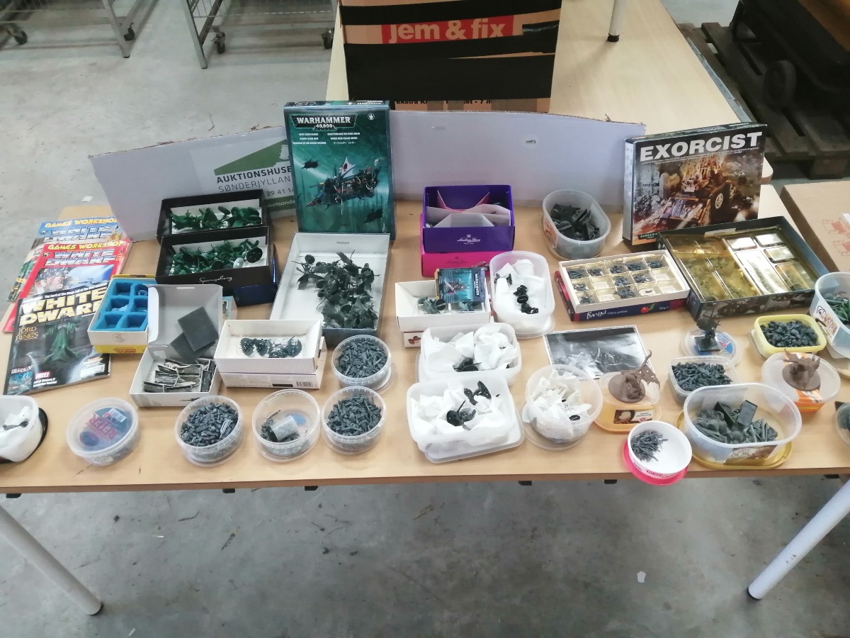 Stor samling af warhammer figur, mm