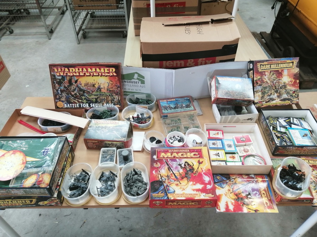 Stor samling af warhammer figur, mm