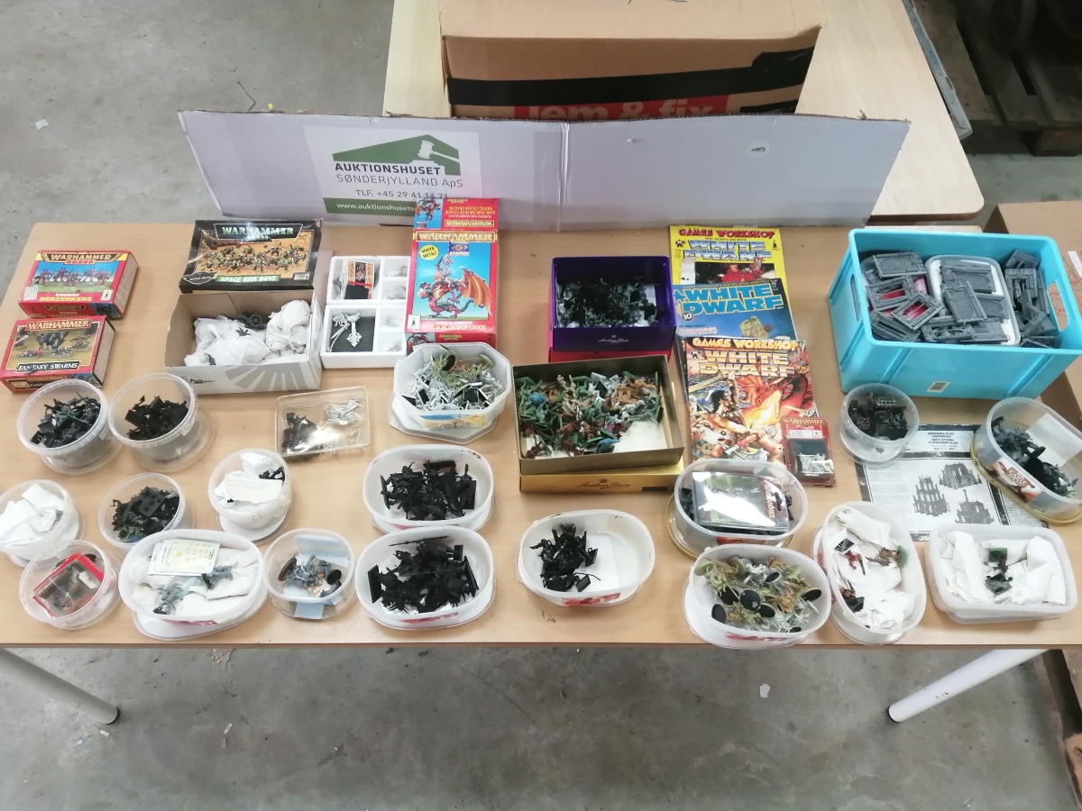 Stor samling af warhammer figur, mm