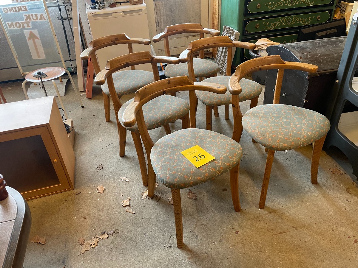 6 F. D. møbler - spisestuestole