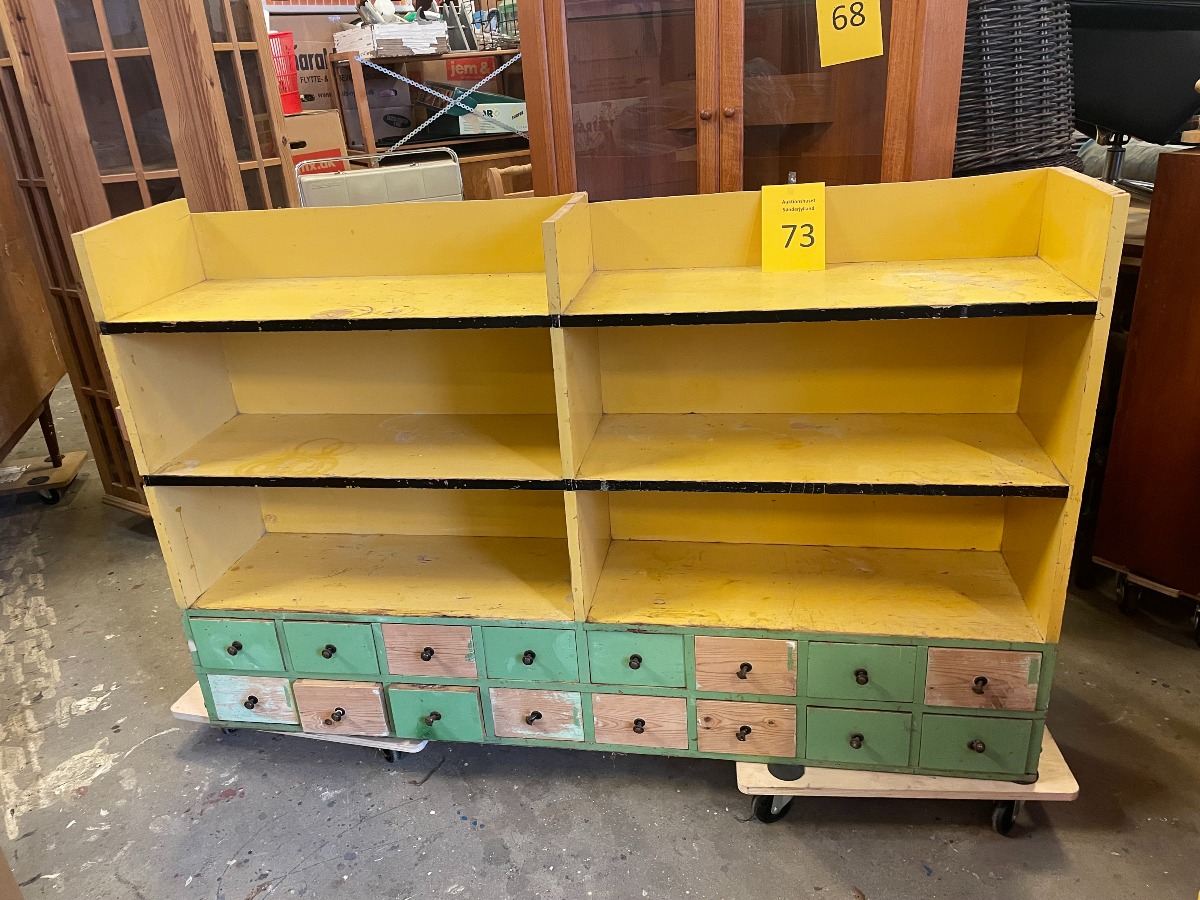 Butiksdisk fra nedlagt købmandsbutik i Juelsminde  