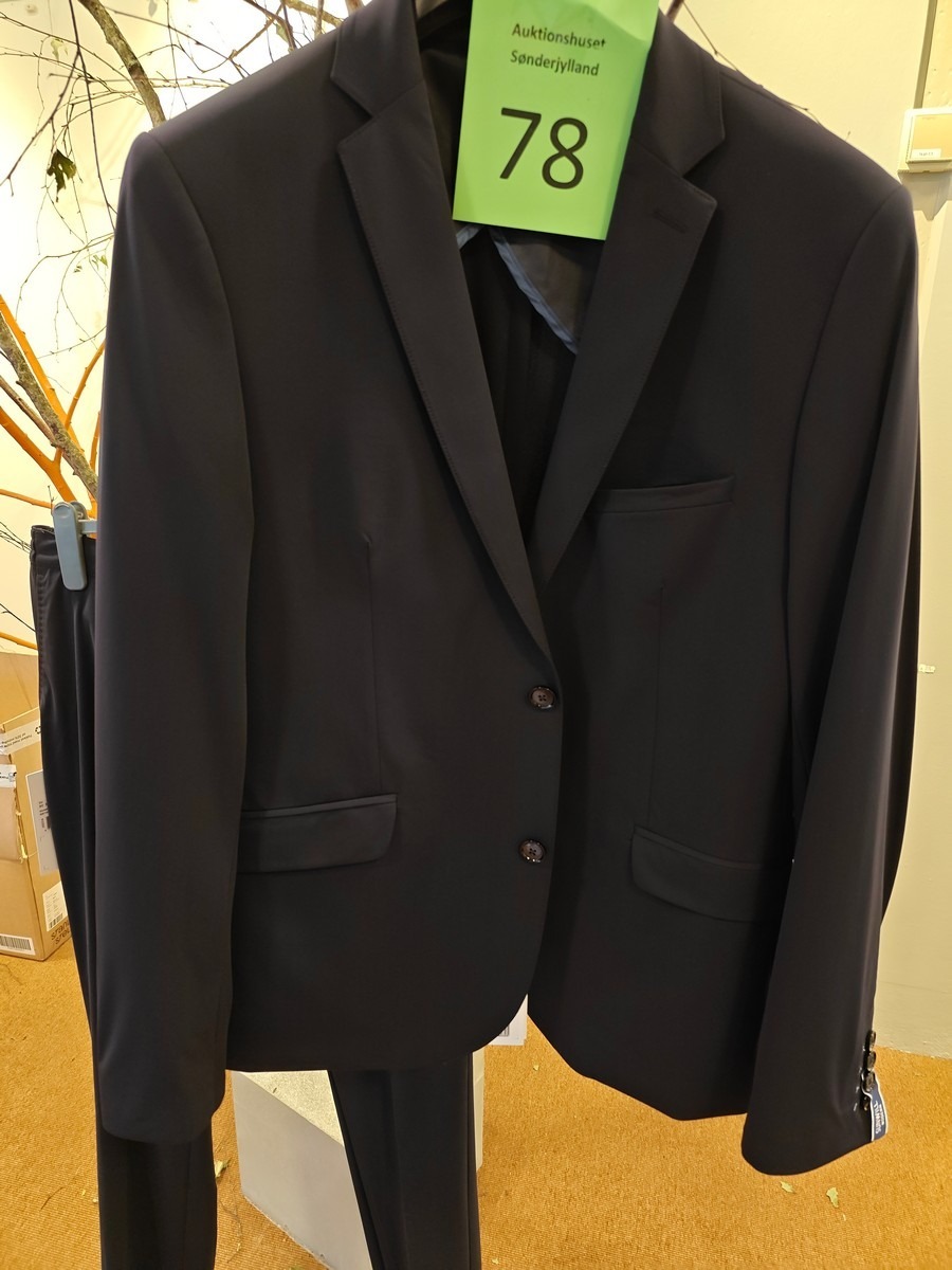 Herre jakkesæt str. 50