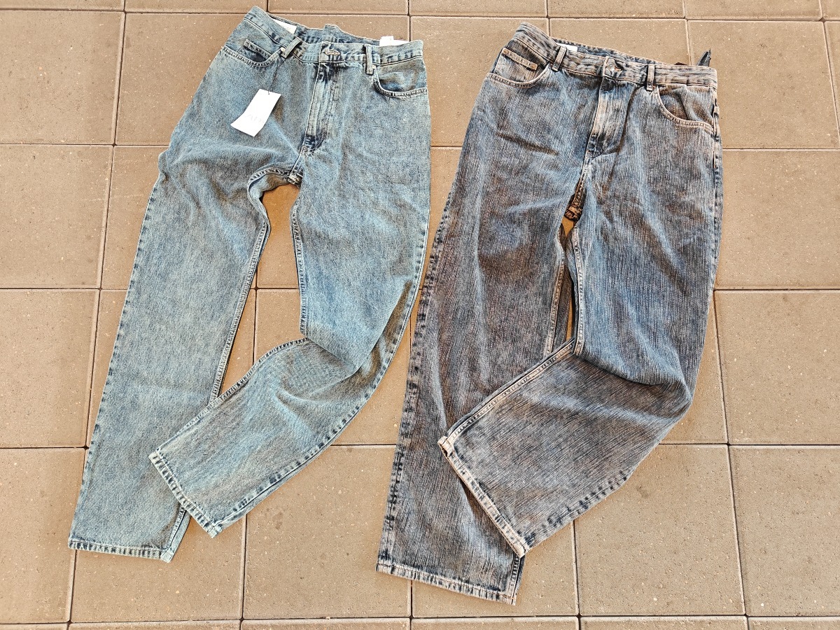2 par Zara Jeans str. 42