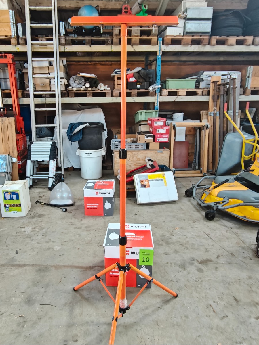 WURTH arbejdslampe med stativ 