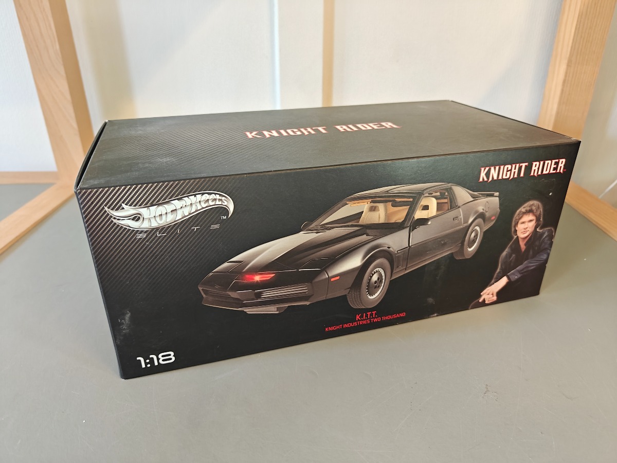 Hot Wheels Elite model af KITT fra Knight Rider 1:18