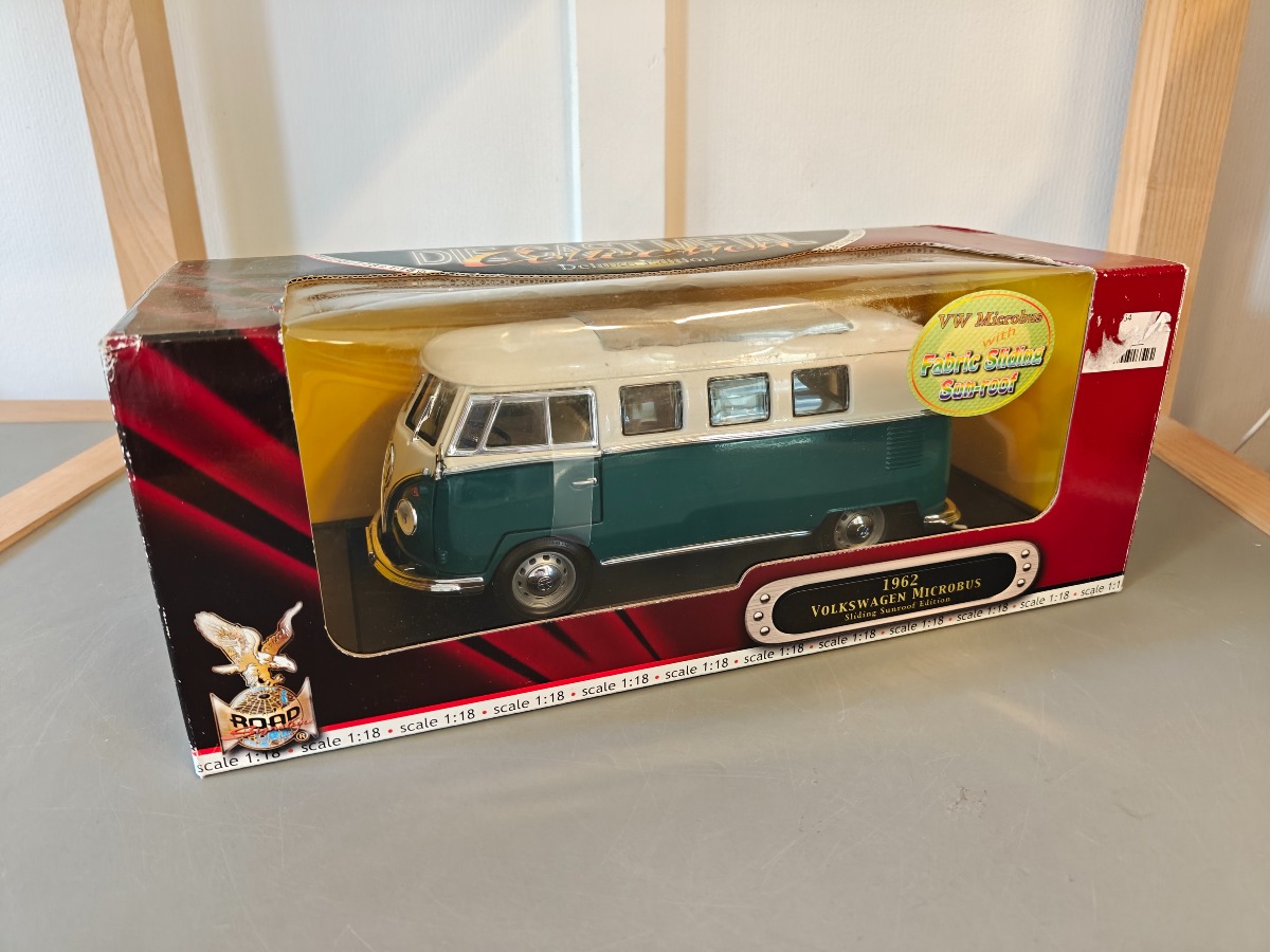 Road Signature model af VW T1 camper 1962 1:18