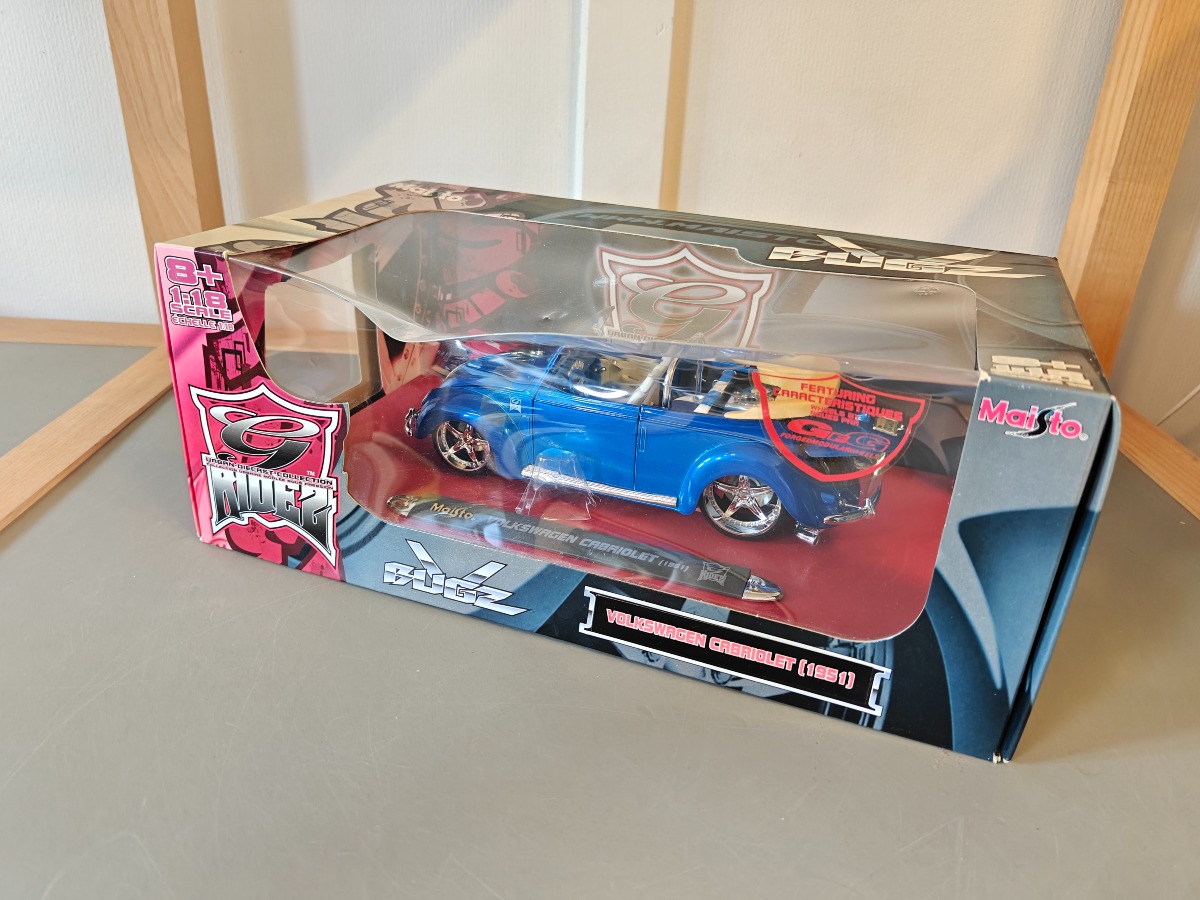 Maisto model af VW cabriolet 1951 1:18