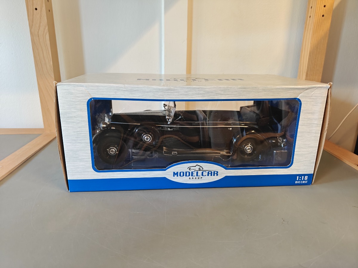 Modelcar Group model af Mercedes 770 (W150) 1:18