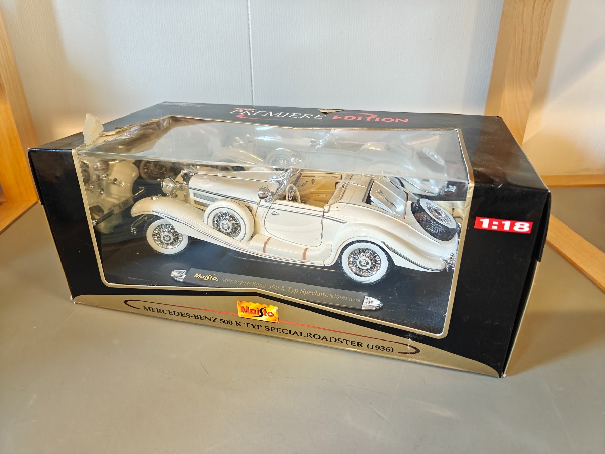 Maisto model af Mercedes Benz 500K roadster 1:18