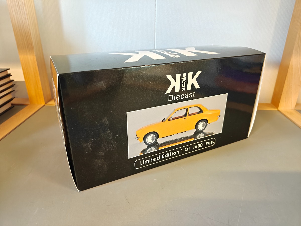 KK Scale model af Opel Kadett C Limousine 1973-1977 1:18